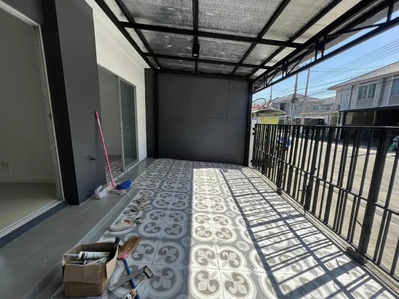 รูปที่2 ต้องการขายบ้านพร้อมที่ดิน ศาลายา พุทธมณฑล ราคา 10,000 บาท