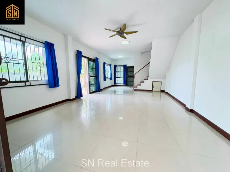 รูปที่2 ต้องการขายทาวน์โฮม หนองจอก เขตหนองจอก ราคา 1,690,000 บาท