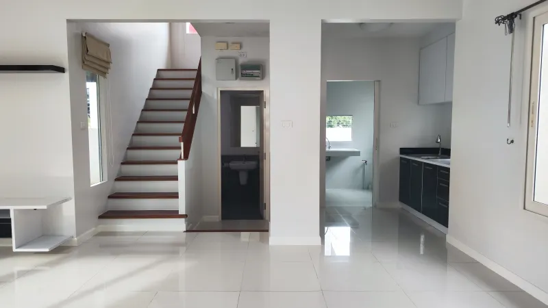 รูปที่3 ต้องการขายบ้านพร้อมที่ดิน บางเตย สามพราน ราคา 5,200,000 บาท