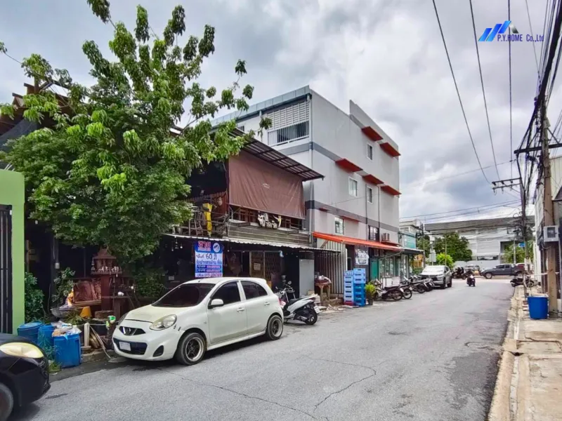 รูปที่4 ต้องการขายบ้านพร้อมที่ดิน ลาดพร้าว เขตลาดพร้าว  