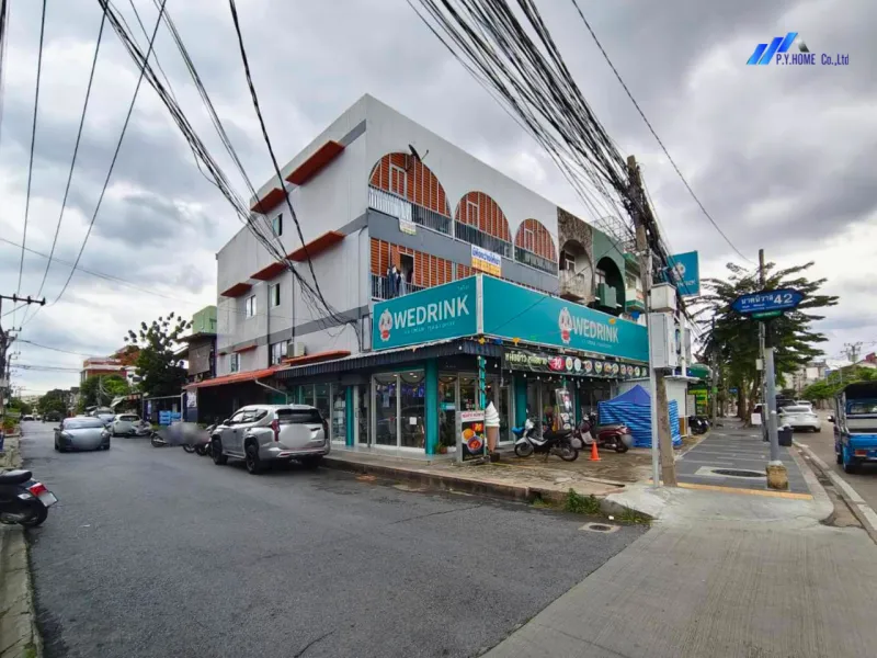 รูปที่5 ต้องการขายบ้านพร้อมที่ดิน ลาดพร้าว เขตลาดพร้าว  
