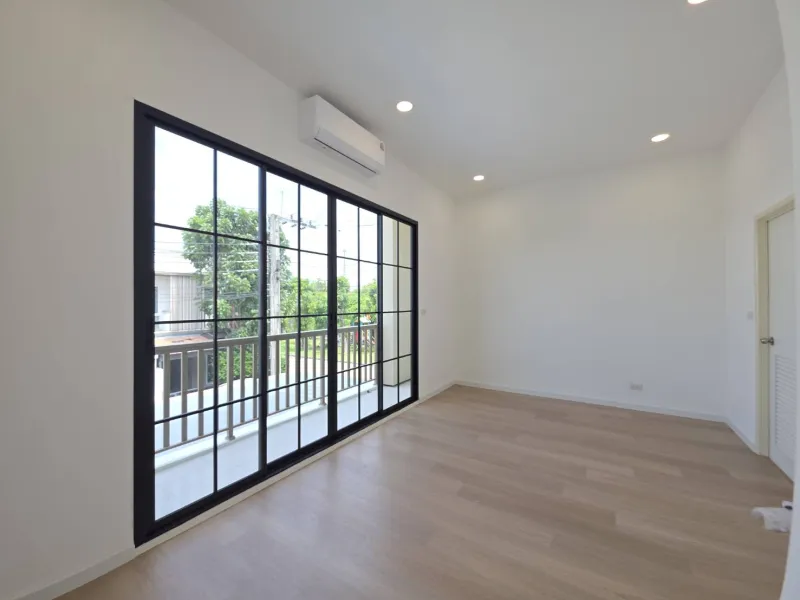 รูปที่8 ต้องการขายบ้านพร้อมที่ดิน บางชัน เขตคลองสามวา ราคา 3,150,000 บาท