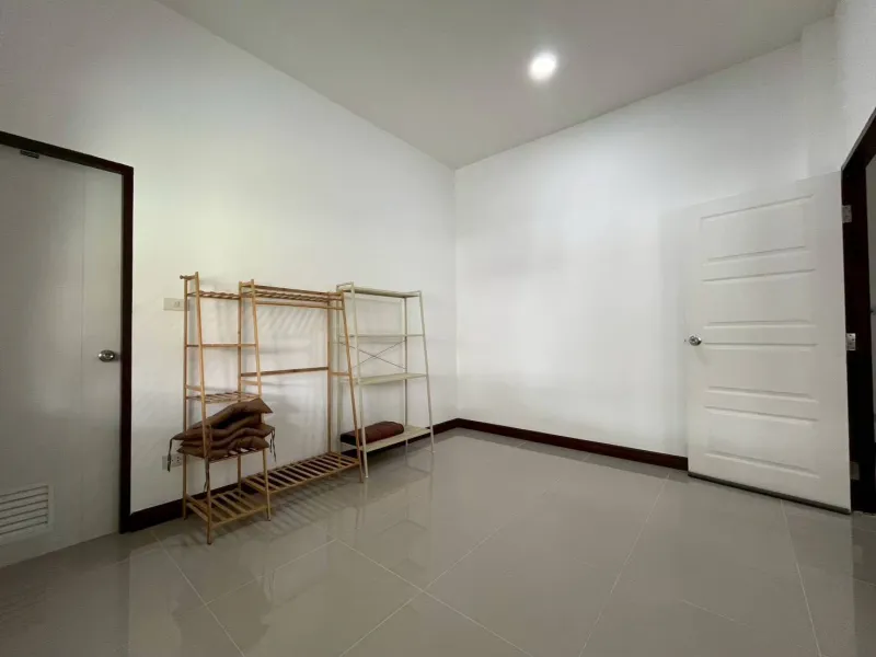 รูปที่2 ต้องการขายบ้านพร้อมที่ดิน บ้านฉาง บ้านฉาง ราคา 3,390,000 บาท