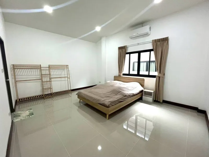 รูปที่5 ต้องการขายบ้านพร้อมที่ดิน บ้านฉาง บ้านฉาง ราคา 3,390,000 บาท
