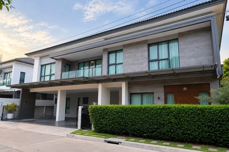 รูปที่2 ต้องการขายบ้านพร้อมที่ดิน ท่าทราย เมืองนนทบุรี ราคา 25,500,000 บาท