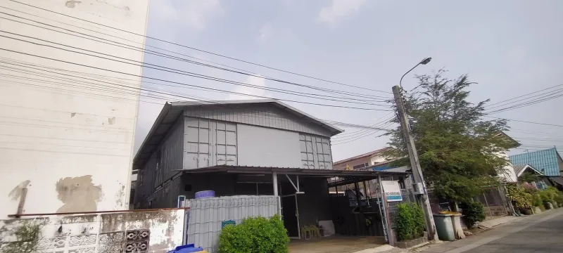 รูปที่4 ต้องการขายบ้านพร้อมที่ดิน บางโฉลง บางพลี ราคา 5,600,000 บาท