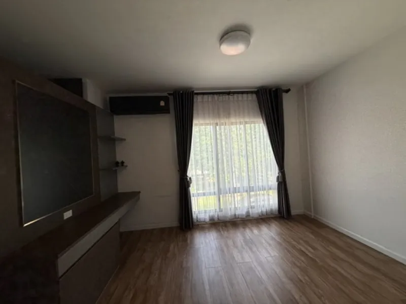 รูปที่4 ต้องการขายบ้านพร้อมที่ดิน ทับยาว เขตลาดกระบัง ราคา 2,490,000 บาท