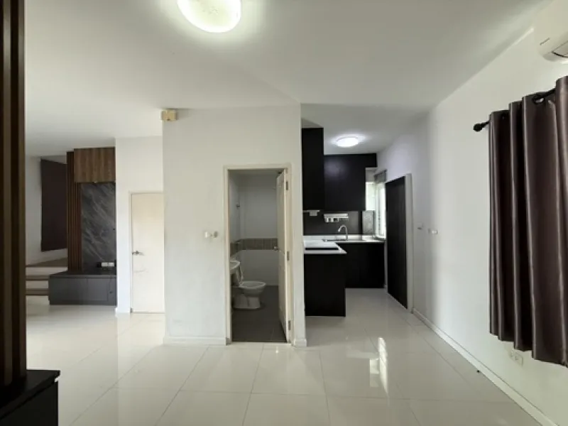 รูปที่7 ต้องการขายบ้านพร้อมที่ดิน ทับยาว เขตลาดกระบัง ราคา 2,490,000 บาท