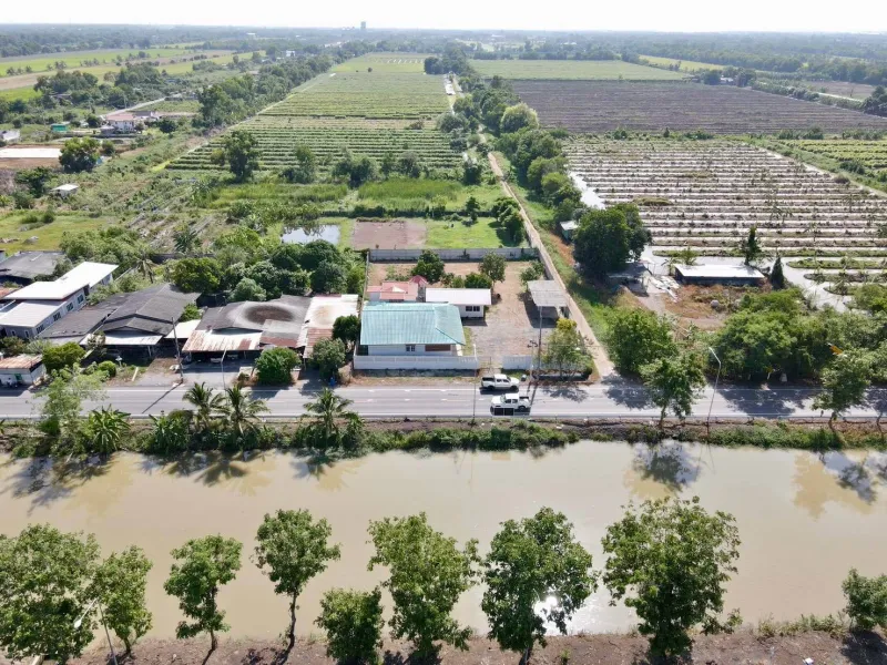 รูปที่2 ต้องการขายบ้านพร้อมที่ดิน บึงกาสาม หนองเสือ ราคา 3,850,000 บาท