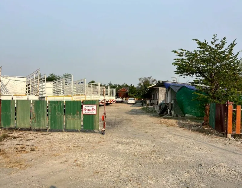รูปที่5 ต้องการขายบ้านพร้อมที่ดิน บึงทองหลาง ลำลูกกา ราคา 4,900,000 บาท