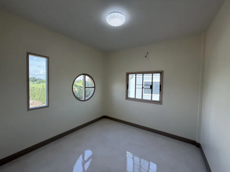 รูปที่4 ต้องการขายบ้านพร้อมที่ดิน หนองหญ้าไซ หนองหญ้าไซ ราคา 2,290,000 บาท