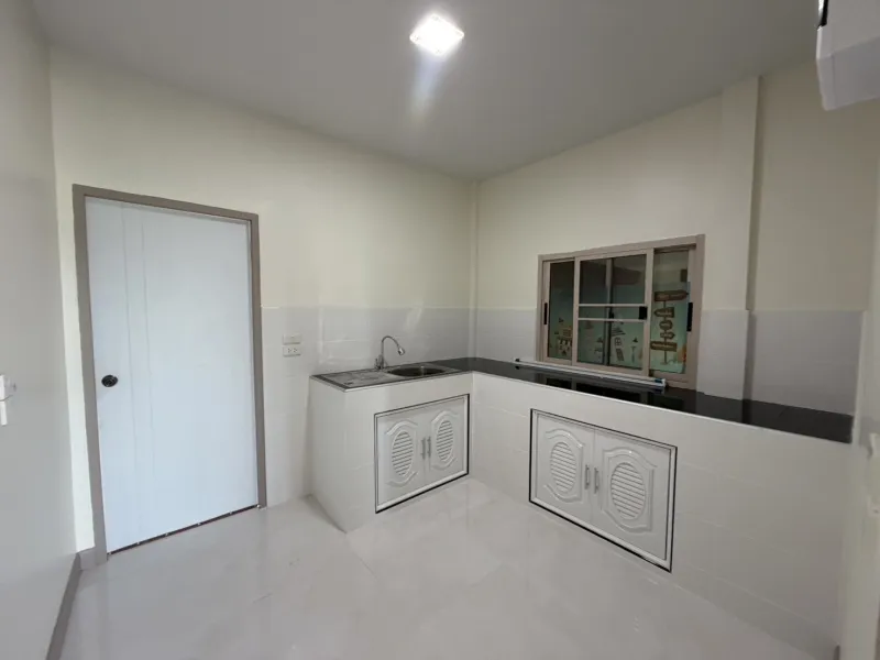 รูปที่6 ต้องการขายบ้านพร้อมที่ดิน หนองหญ้าไซ หนองหญ้าไซ ราคา 2,290,000 บาท