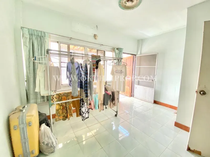 รูปที่7 ต้องการขายทาวน์โฮม สีกัน เขตดอนเมือง ราคา 1,800,000 บาท