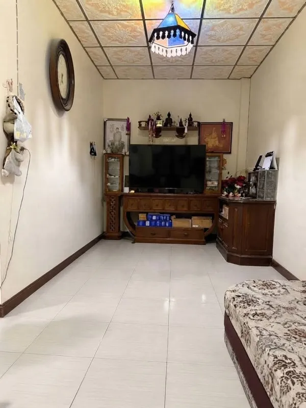 รูปที่8 ต้องการขายทาวน์โฮม ยายชา สามพราน ราคา 1,400,000 บาท