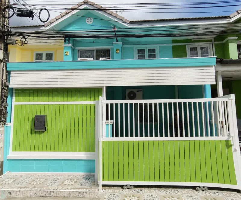 ขายด่วน! ทาวน์โฮม 2 ชั้น ต่อเติมครบ พร้อมเข้าอยู่ได้เลย บ้านมณฑล 3 พุทธมณฑลสาย 3 ใกล้ MRTสายสีน้ำเงิน เดินทางสะดวกสุดๆ