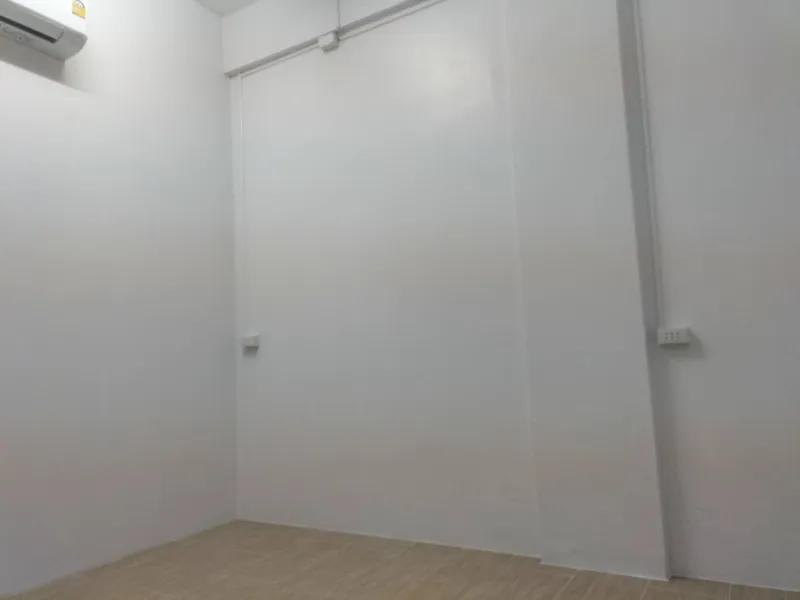รูปที่6 ต้องการขายคอนโดมิเนียม บางเสาธง บางเสาธง ราคา 1,600,000 บาท