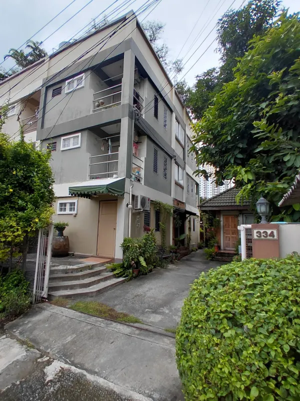 รูปที่4 ต้องการขายบ้านพร้อมที่ดิน บางลำภูล่าง เขตคลองสาน ราคา 90,000,000 บาท