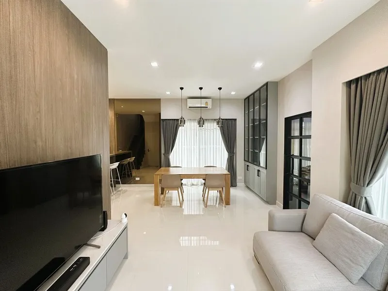 รูปที่3 ต้องการขายบ้านพร้อมที่ดิน มหาสวัสดิ์ บางกรวย ราคา 13,900,000 บาท