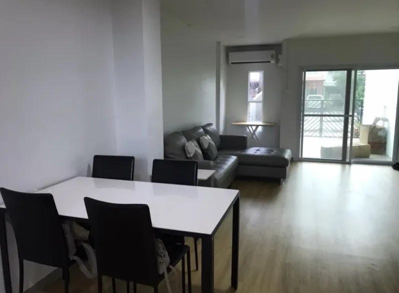 รูปที่2 ต้องการขายบ้านพร้อมที่ดิน คูคต ลำลูกกา ราคา 2,000,000 บาท