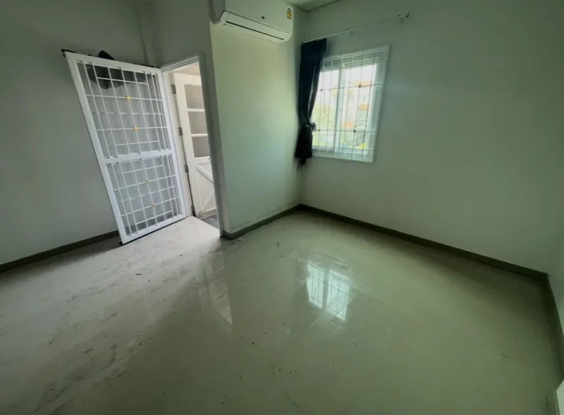 รูปที่7 ต้องการขายบ้านพร้อมที่ดิน คูคต ลำลูกกา ราคา 2,000,000 บาท