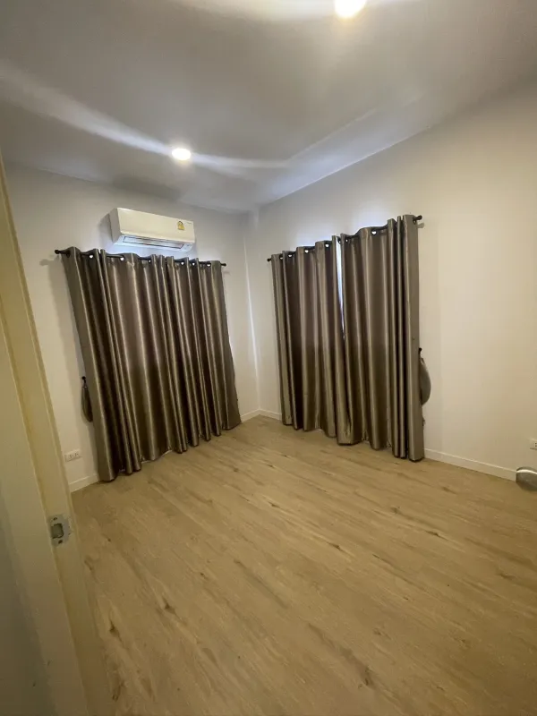 รูปที่2 ต้องการขายบ้านพร้อมที่ดิน บางพูด เมืองปทุมธานี ราคา 4,190,000 บาท