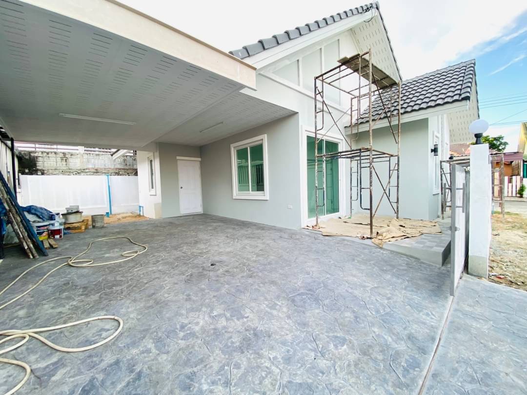 รูปที่3 ต้องการขายบ้านพร้อมที่ดิน สุรศักดิ์ ศรีราชา ราคา 2,790,000 บาท