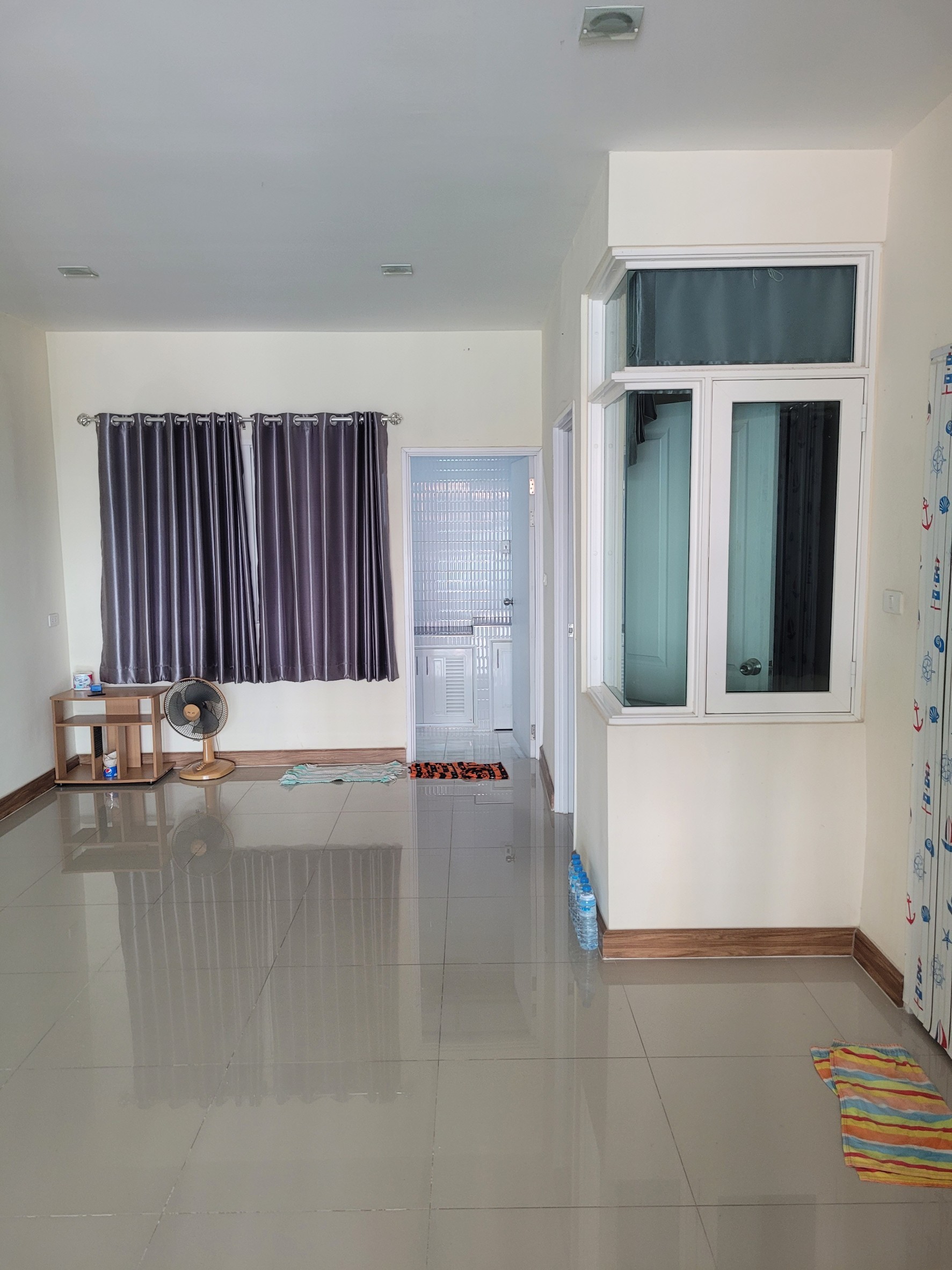 รูปที่3 ต้องการขายบ้านพร้อมที่ดิน พันท้ายนรสิงห์ เมืองสมุทรสาคร ราคา 2,790,000 บาท