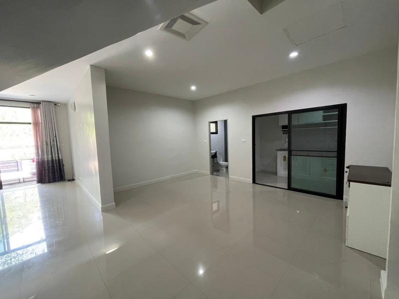 รูปที่2 ต้องการขายบ้านพร้อมที่ดิน หนองตำลึง พานทอง ราคา 2,690,000 บาท