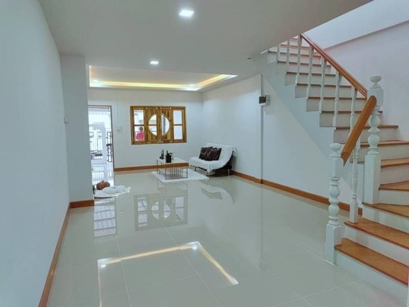 รูปที่4 ต้องการขายทาวน์โฮม มีนบุรี เขตมีนบุรี ราคา 1,750,000 บาท