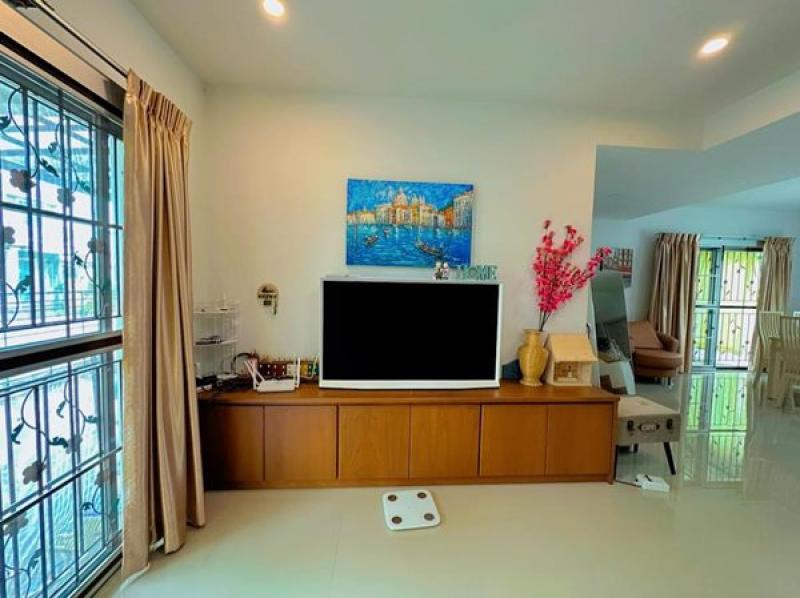 รูปที่6 ต้องการขายบ้านพร้อมที่ดิน เสม็ด เมืองชลบุรี ราคา 4,800,000 บาท