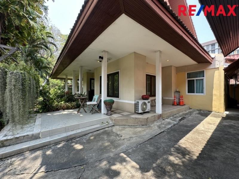 รูปที่4 ต้องการขายบ้านพร้อมที่ดิน ปากเกร็ด ปากเกร็ด ราคา 53,690,000 บาท