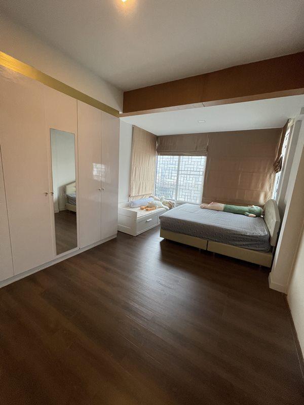 รูปที่7 ต้องการขายบ้านพร้อมที่ดิน ลาดสวาย ลำลูกกา ราคา 9,400,000 บาท