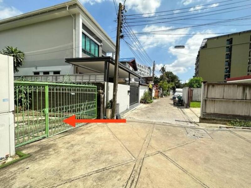 รูปที่2 ต้องการขายบ้านพร้อมที่ดิน ลาดพร้าว เขตลาดพร้าว ราคา 18,000,000 บาท
