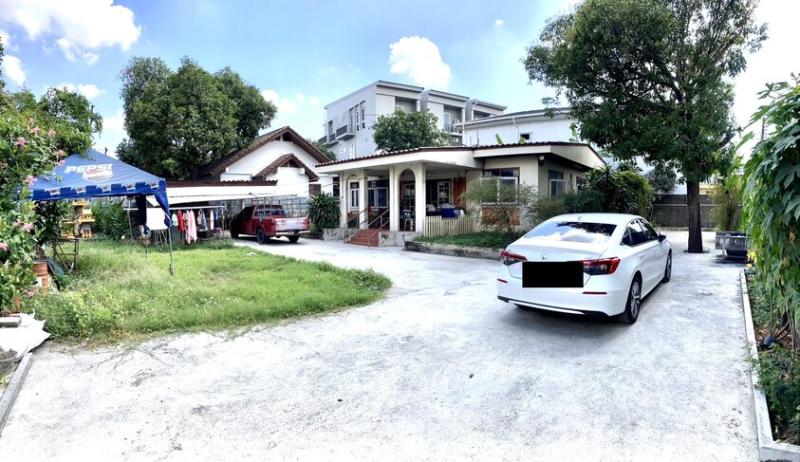 รูปที่8 ต้องการขายบ้านพร้อมที่ดิน ลาดพร้าว เขตลาดพร้าว ราคา 18,000,000 บาท