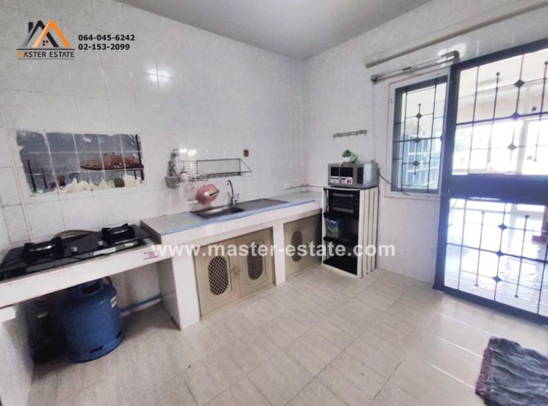 รูปที่2 ต้องการขายบ้านพร้อมที่ดิน บึงคำพร้อย ลำลูกกา ราคา 2,599,000 บาท