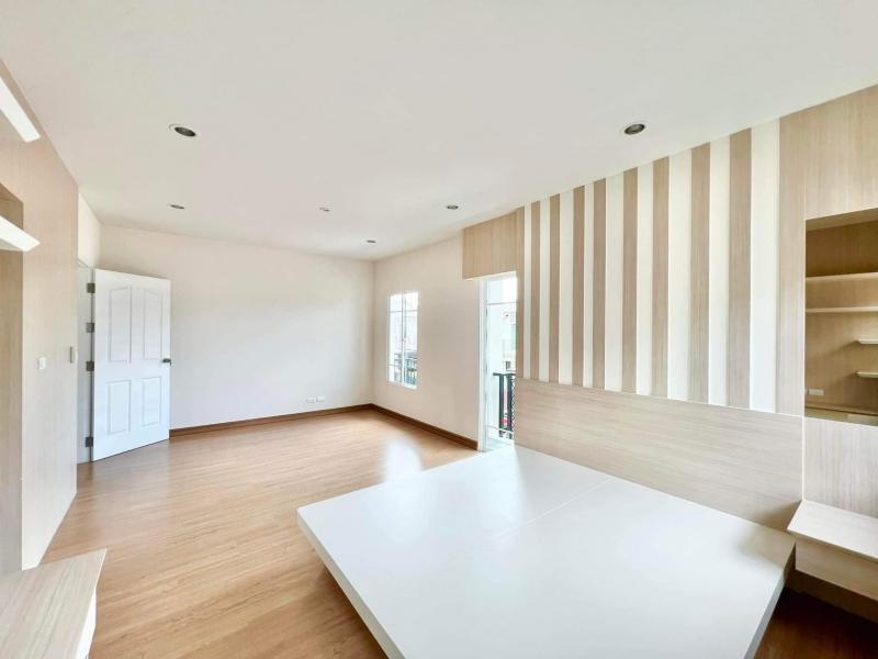 รูปที่8 ต้องการขายบ้านพร้อมที่ดิน กระทุ่มล้ม สามพราน ราคา 6,690,000 บาท