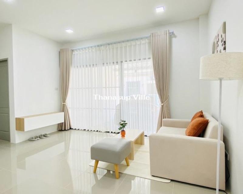 รูปที่4 ต้องการขายบ้านพร้อมที่ดิน หนองกะขะ พานทอง ราคา 2,490,000 บาท