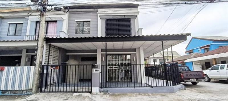 รูปที่2 ต้องการขายทาวน์โฮม คลองสาม คลองหลวง ราคา 1,980,000 บาท