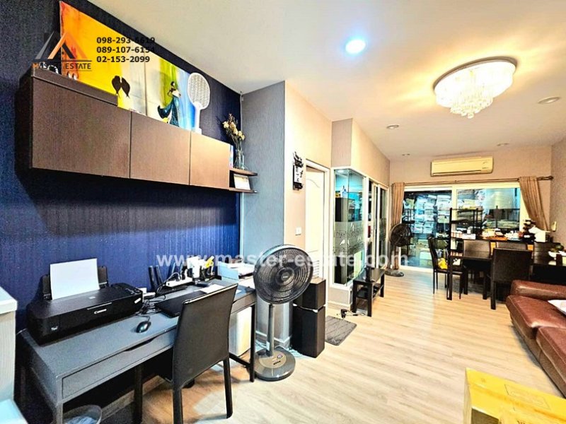 รูปที่2 ต้องการขายทาวน์โฮม คันนายาว เขตคันนายาว ราคา 4,450,000 บาท