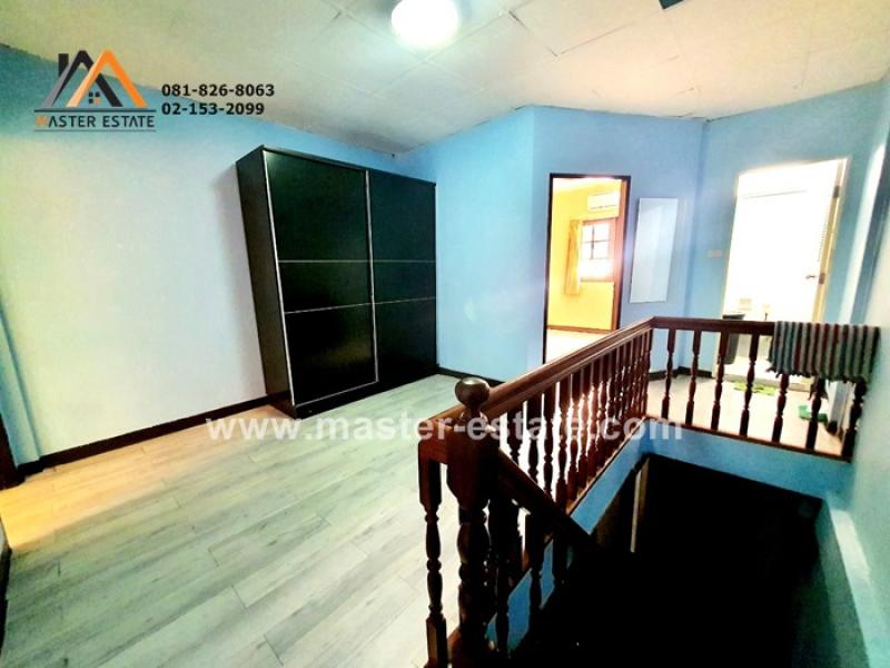 รูปที่5 ต้องการขายทาวน์โฮม บางกระสอ เมืองนนทบุรี ราคา 1,800,000 บาท