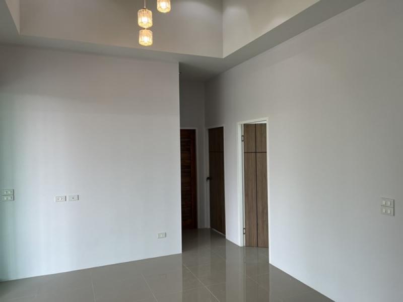 รูปที่5 ต้องการขายบ้านพร้อมที่ดิน โคกแฝด เขตหนองจอก ราคา 3,100,000 บาท