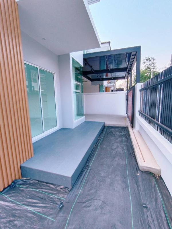 รูปที่2 ต้องการขายบ้านพร้อมที่ดิน สะพานสูง เขตสะพานสูง ราคา 4,990,000 บาท