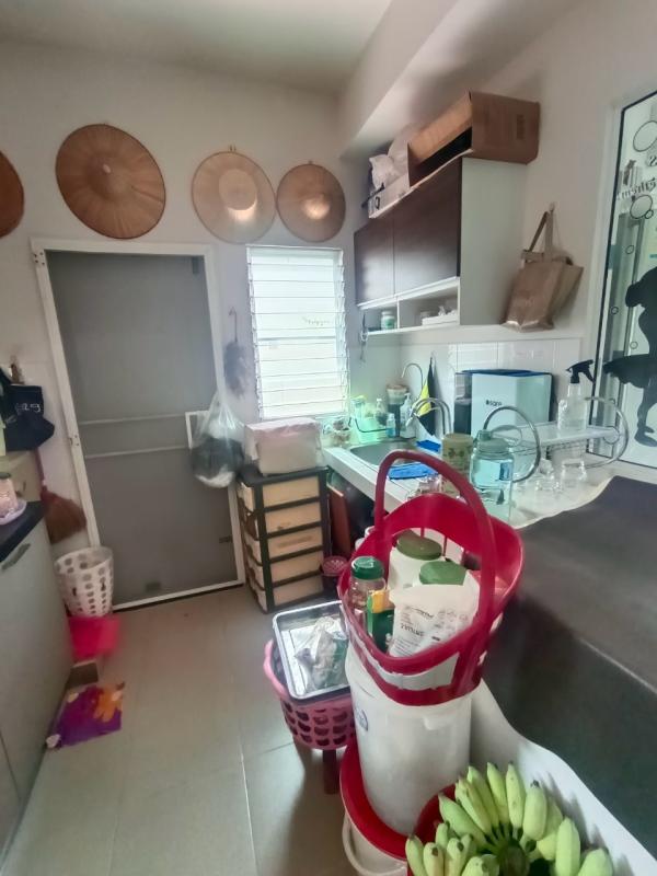 รูปที่3 ต้องการขายบ้านพร้อมที่ดิน ลาดสวาย ลำลูกกา ราคา 3,890,000 บาท
