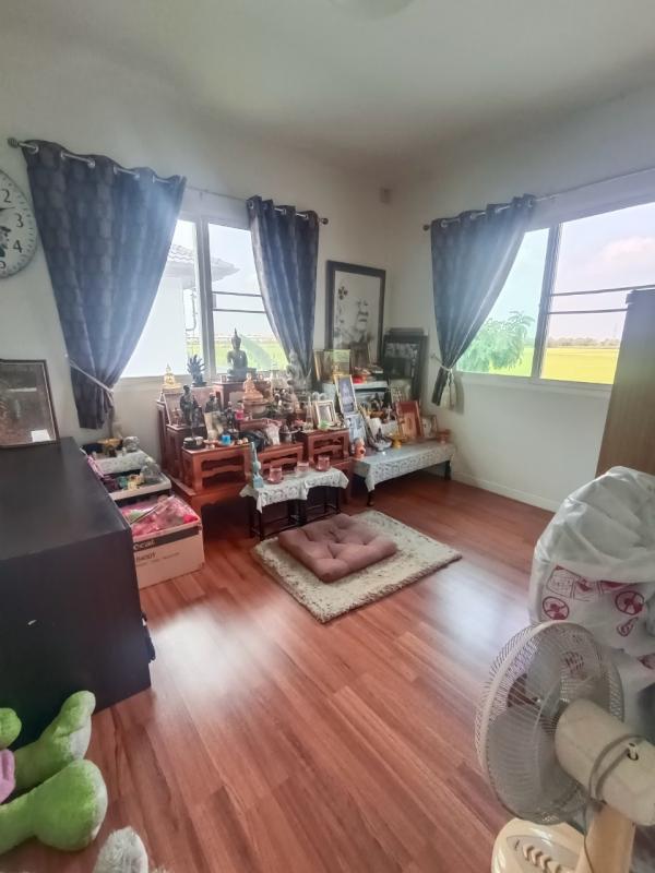 รูปที่5 ต้องการขายบ้านพร้อมที่ดิน ลาดสวาย ลำลูกกา ราคา 3,890,000 บาท