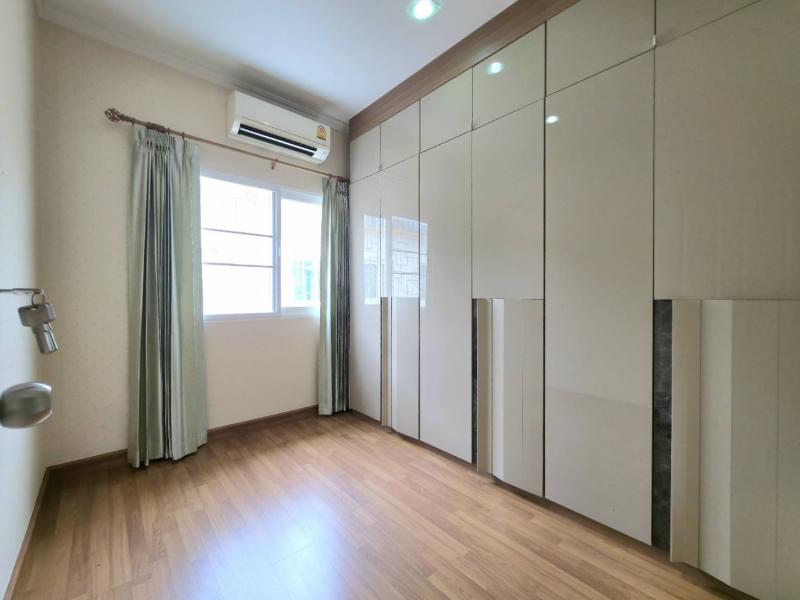 รูปที่8 ต้องการขายบ้านพร้อมที่ดิน ออเงิน เขตสายไหม ราคา 3,400,000 บาท