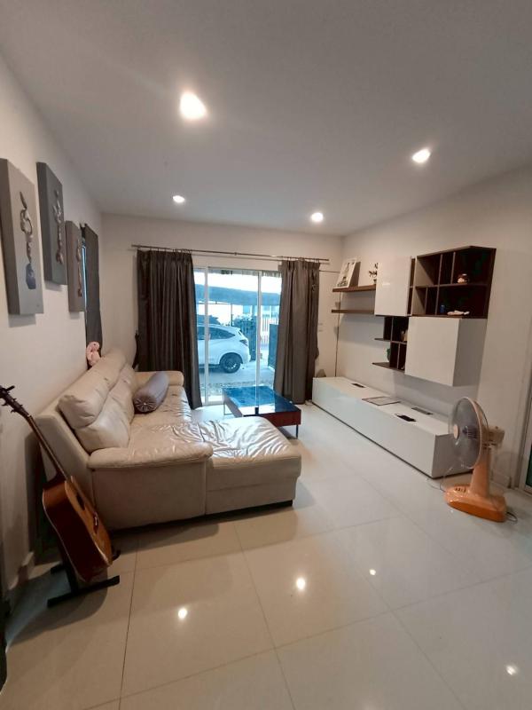 รูปที่2 ต้องการขายบ้านพร้อมที่ดิน ประชาธิปัตย์ ธัญบุรี ราคา 3,600,000 บาท