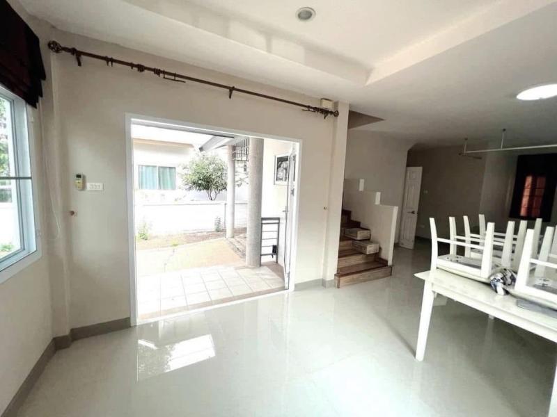 รูปที่3 ต้องการขายบ้านพร้อมที่ดิน ประชาธิปัตย์ ธัญบุรี ราคา 4,550,000 บาท