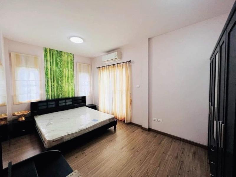 รูปที่7 ต้องการขายบ้านพร้อมที่ดิน ประชาธิปัตย์ ธัญบุรี ราคา 4,550,000 บาท