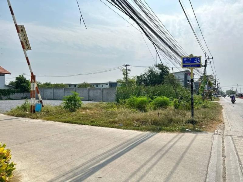 รูปที่4 ต้องการขายบ้านพร้อมที่ดิน คลองสาม คลองหลวง ราคา 850,000 บาท