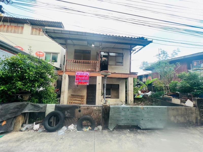 รูปที่2 ต้องการขายบ้านพร้อมที่ดิน ประชาธิปัตย์ ธัญบุรี ราคา 2,290,000 บาท